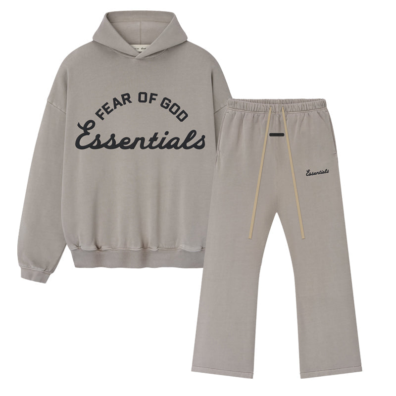 ESSENTIALS SS26 Training 90s Faded Seal