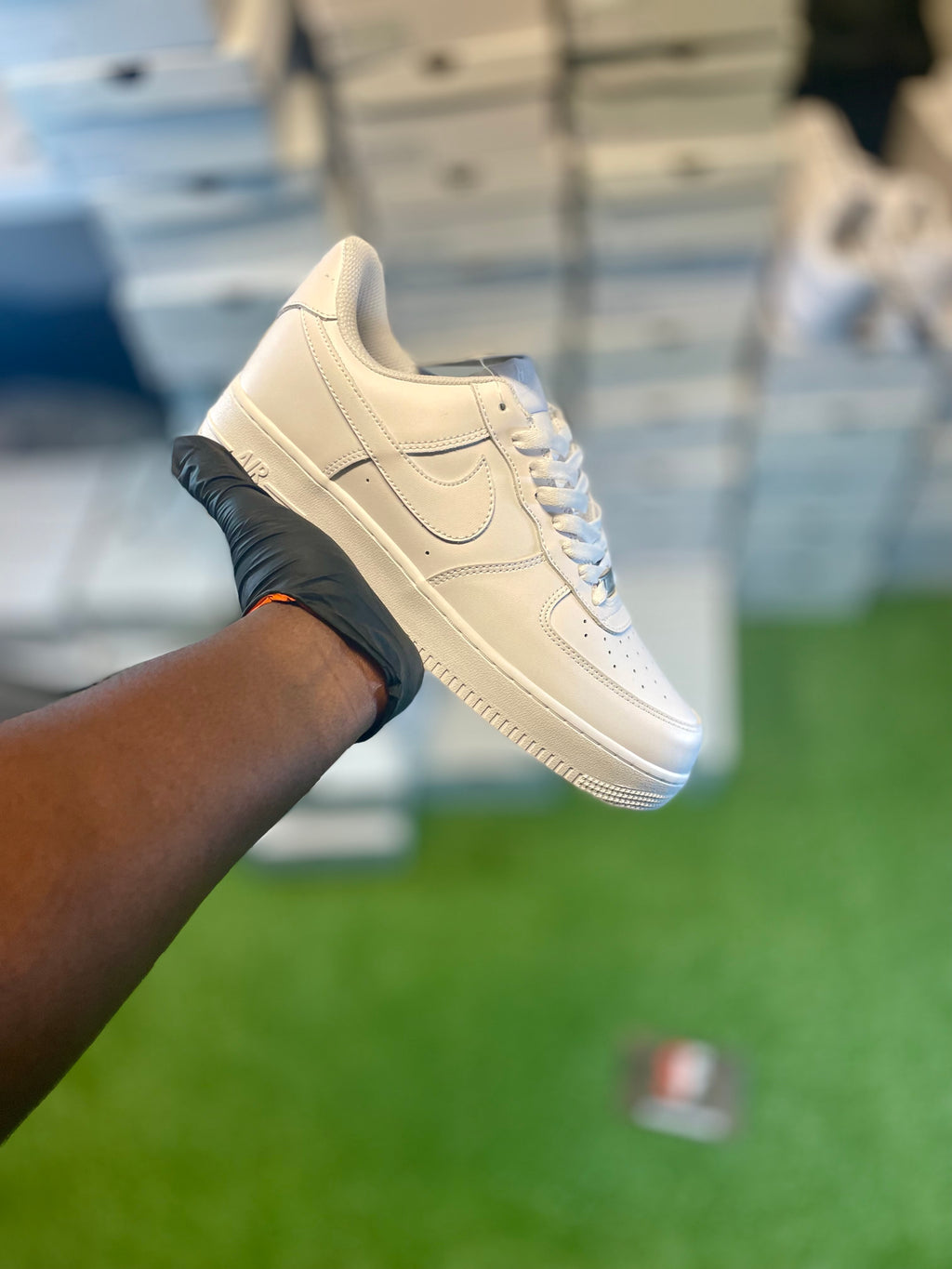 Triple White 07