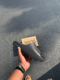 Yzy Slides