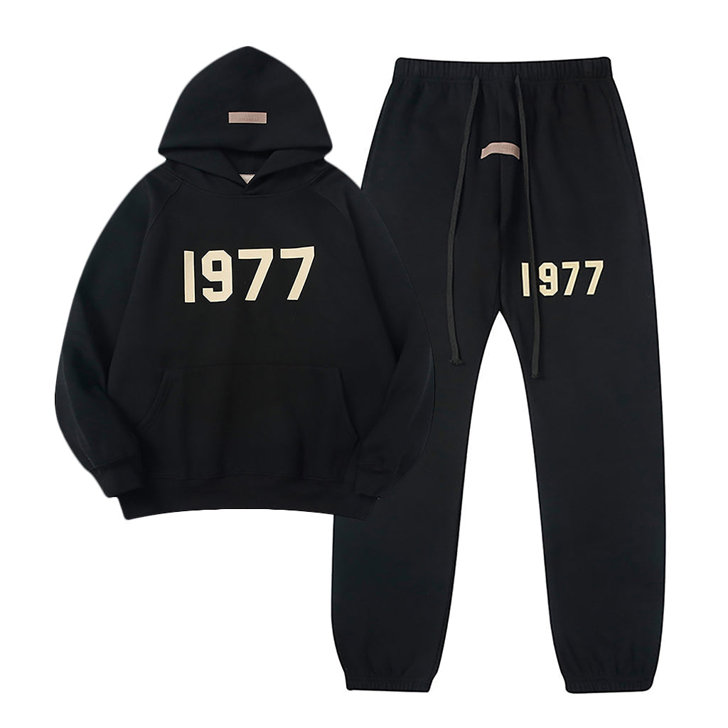 ESSENTIALS 1977 Black