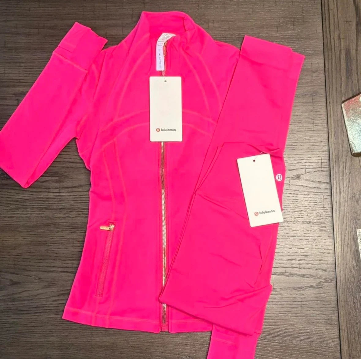 Pink Lululemon set/ Gold Zipper