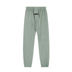ESSENTIALS FW22 Sycamore