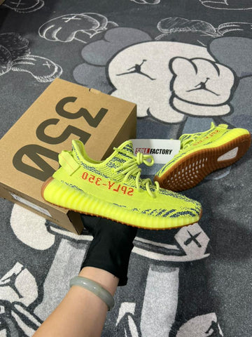 Adidas Yeezy 350 v2 Semi Frozen